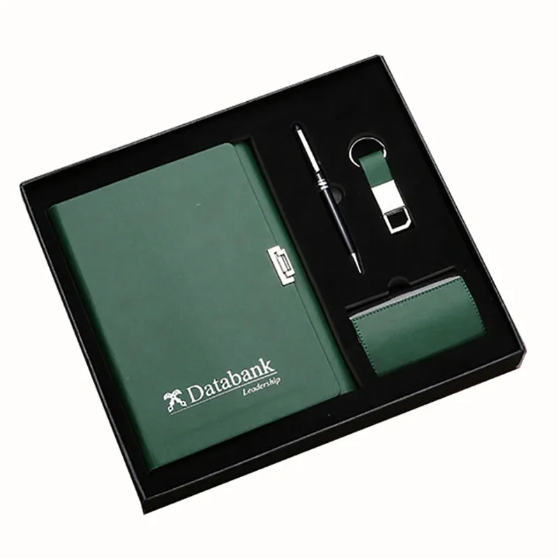 Gift Set พรีเมี่ยม(ไดอารี่ A5,พวงกุญแจ,กล่องนามบัตรหนัง,ปากกา) (GIF-00728)