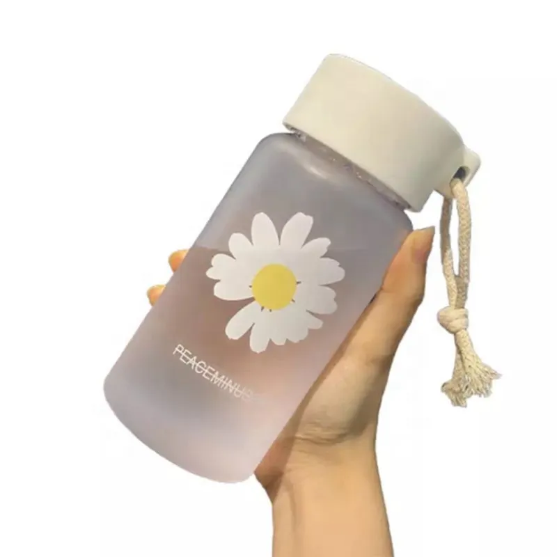 กระบอกน้ำเดซี่​ 600 ml. (TUM-00829)