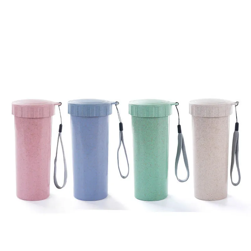 กระบอกน้ำ แก้วน้ำ สีสวย มีสายห้อย (TUM-00836)